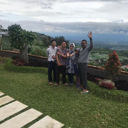 De Villa Cetho Karanganyar  Buitenkant foto