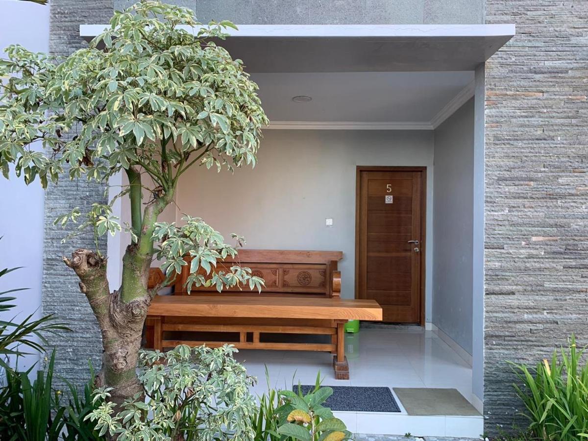 De Villa Cetho Karanganyar  Buitenkant foto