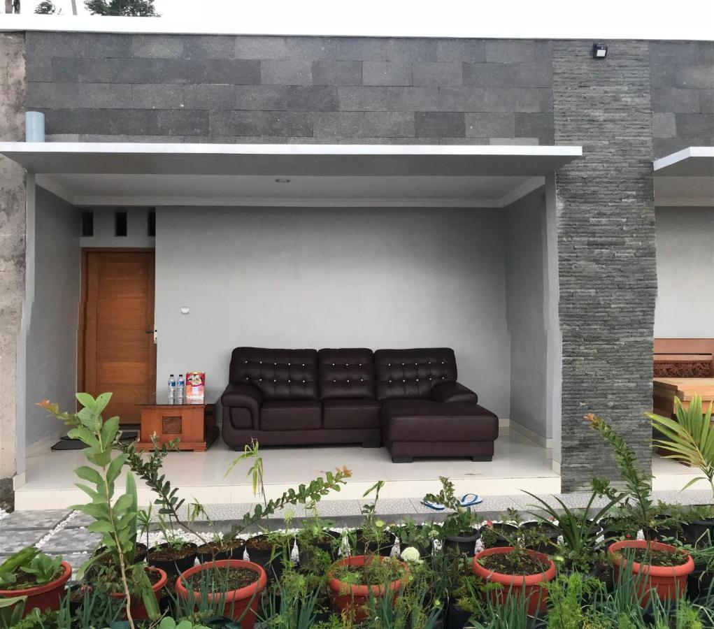 De Villa Cetho Karanganyar  Buitenkant foto