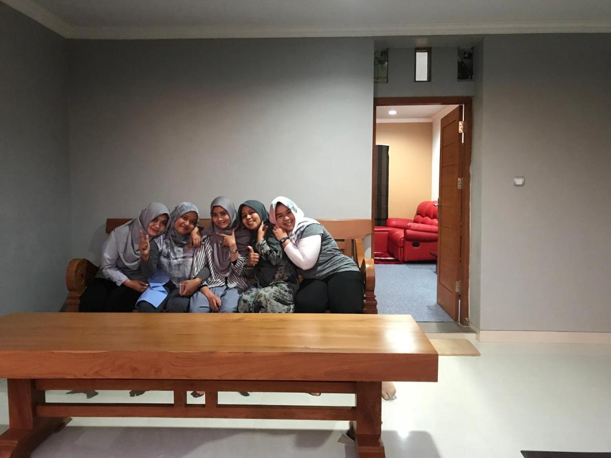 De Villa Cetho Karanganyar  Buitenkant foto