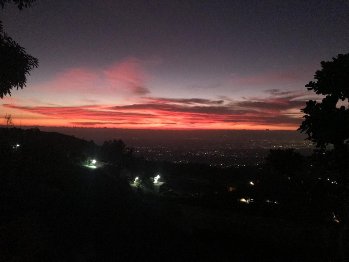 De Villa Cetho Karanganyar  Buitenkant foto